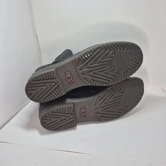 Ugg Australia Women's Strap Black Leather Waterproof Boot 1005269 Size 11 - Picture 4 of 11